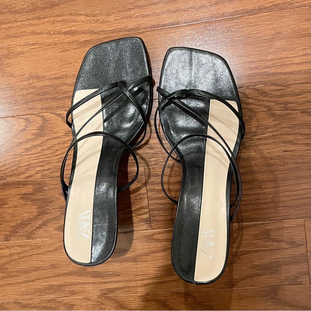 Zara kitten heel strappy sandals black